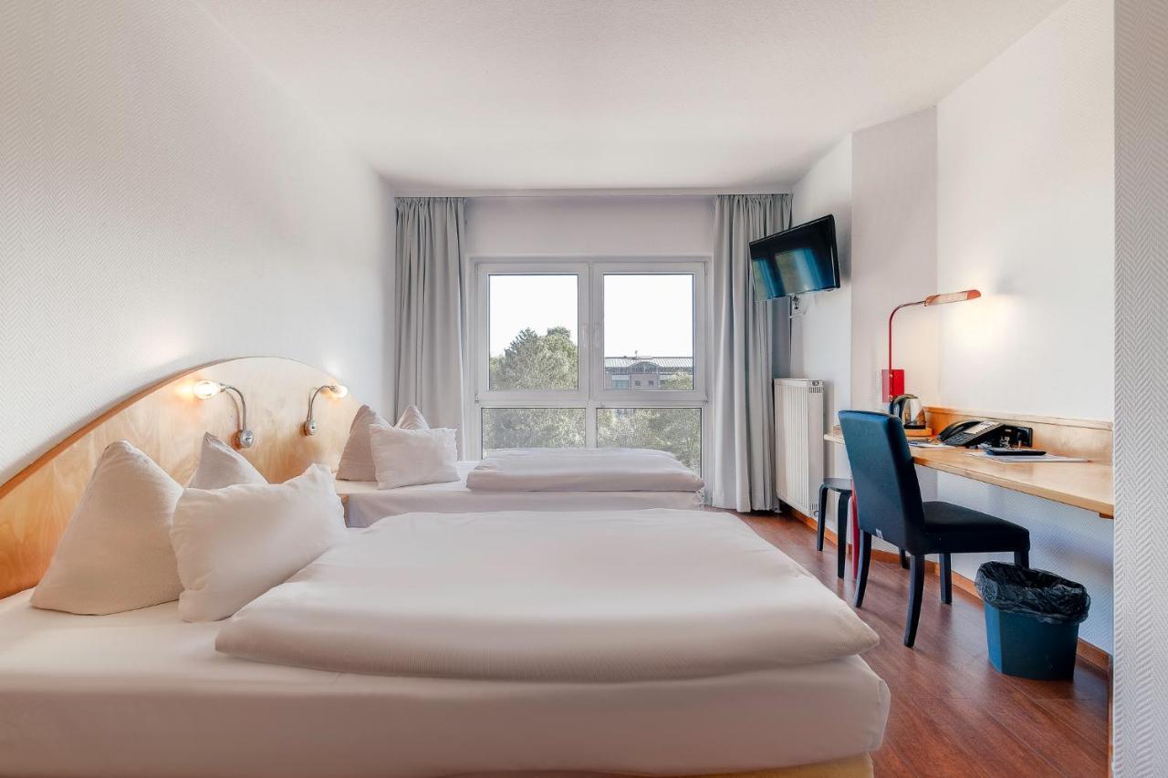 Ambiente Langenhagen Hannover By Tulip Inn Экстерьер фото